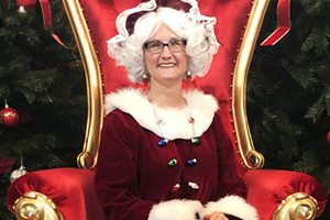 Mrs. Claus #4